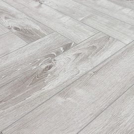 Cronafloor Herringbone Oak Strasbourg